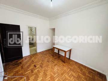 Oportunidade - Rua Isidro de Figueiredo, 2 quartos, vazio, Oportunidade!! - JBAP211228