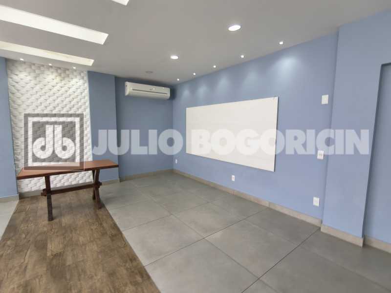 Conheça IMG_20260519_142606685_HDR do imóvel - Localização privilegiada, junto ao Shopping Tijuca, portaria 24h, apartamento sala, 2 quartos , copa cozinha, área de serviço. - apt2quartos - 28 IMG_20260519_142606685_HDR - 28