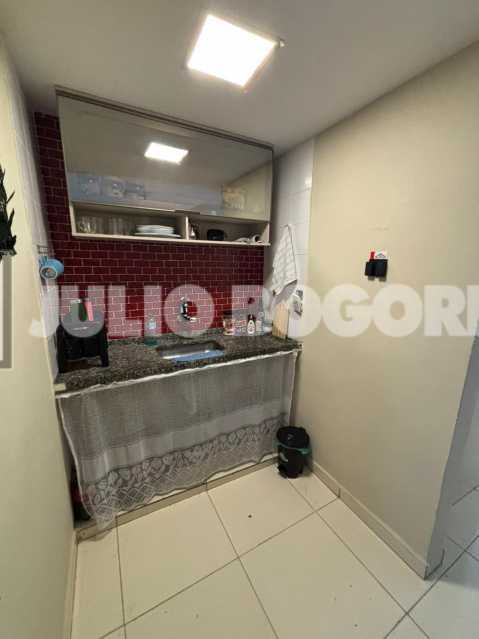 Conheça 99c61755-eb86-483e-90c6-ccce77 do imóvel - BAIRRO: PALMEIRAS, CABO FRIO: EXCELENTE CASA DE 2 QUARTOS E 2 VAGAS. PROXIMO AO SHOPPING! - Rlagos5 - 6 99c61755-eb86-483e-90c6-ccce77 - 6