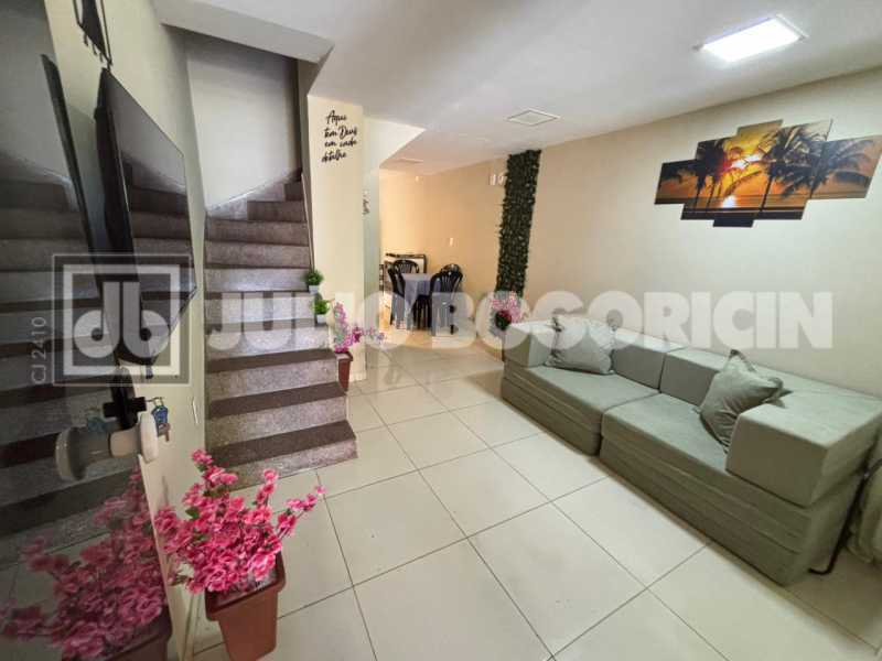 Conheça c7c9c49f-0c92-4a98-803a-c41427 do imóvel - BAIRRO: PALMEIRAS, CABO FRIO: EXCELENTE CASA DE 2 QUARTOS E 2 VAGAS. PROXIMO AO SHOPPING! - Rlagos5 - 13 c7c9c49f-0c92-4a98-803a-c41427 - 13