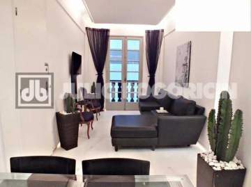 Ótima localização - Apartamento de 2 quartos a venda no Leblon - 2 suites - há 2 quadras da praia- prédio charmoso- próximo ao metro Antero de Quental - JBL201210