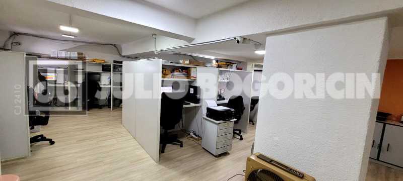 3af3318b-2003-4ad3-a60b-ecac6a - 3