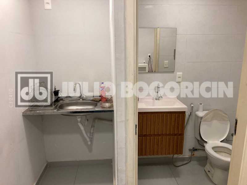 Cozinha e banheiro 2o piso. - 12
