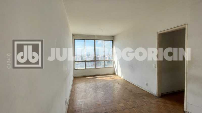 Conheça 53. do imóvel - MÉIER - RUA SILVA RABELO - APTO. À VENDA - 3 DORMITÓRIOS(1 SUÍTE) - ANDAR ALTO, VISTA PANÔRAMICA - VAGA ESCRITURADA - INFRAESTRUTURA TOTAL - ÓTIMA LOCALIZAÇÃO - JBM306666 - 12 53. - 12
