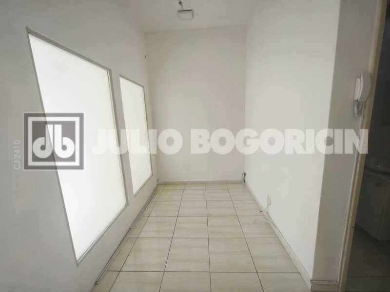 JBI701275 8. - 8