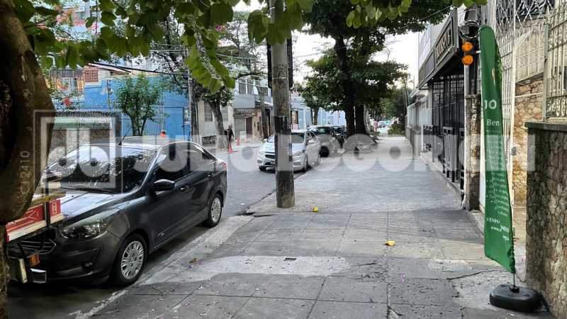 Conheça 170. do imóvel - MEIER - RUA BARÃO DE SÃO BORJA - EXCELENTE APTO.À VENDA - VARANDÃO - 3 DORMITÓRIOS(1 SUÍTE) DEPENDÊNCIA COMPLETA - 2 VAGAS ESCRITURADAS - INFRAESTRUTURA TOTAL. - JBM306670 - 38 170. - 38