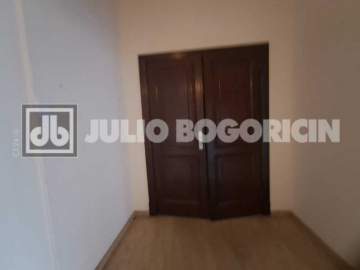 Imperdível - Maravilhosa Localização da rua Paissandu , predio classico , maravilhoso apto totalmente espaçoso com 04qtos salão , varanda , banheiro social ,dependências completas .. - JBF42235