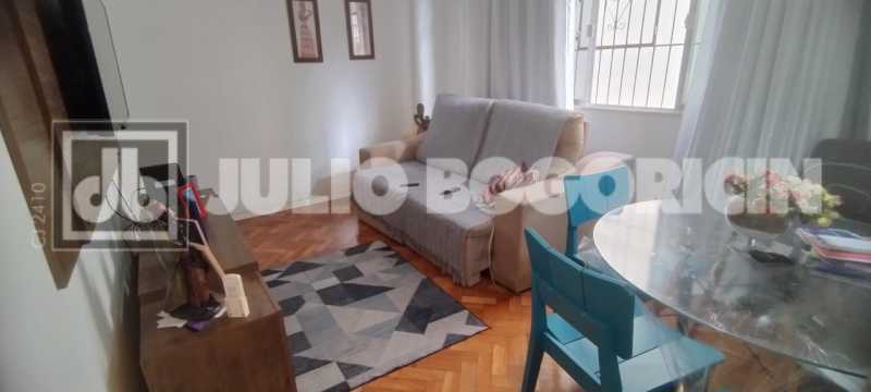Conheça 8 do imóvel - Excelente apartamento reformado, 2 quartos, condomínio barato. Farta condução e comércio. Oportunidade !! - JBT207371 - 8 8 - 8