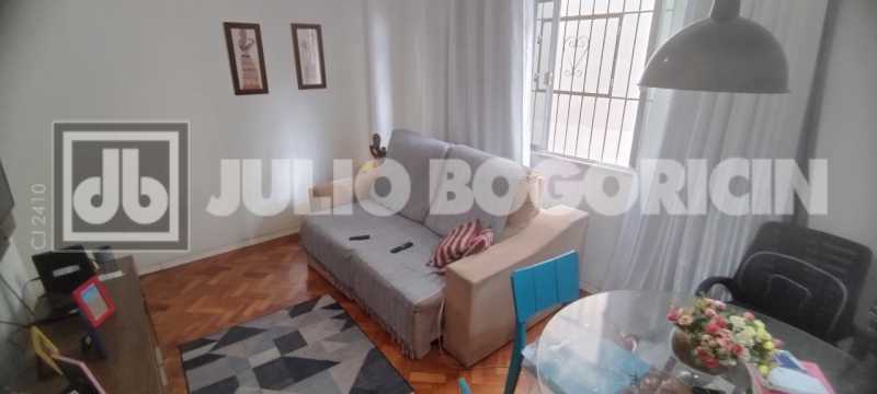 Conheça 28 do imóvel - Excelente apartamento reformado, 2 quartos, condomínio barato. Farta condução e comércio. Oportunidade !! - JBT207371 - 27 28 - 27