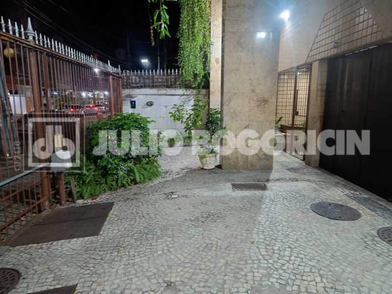 Conheça 26sacadasalaquartobanheirocozi do imóvel - Silva Teles, Apartamento, á venda, varandinha, sala, quarto, dependências, garagem. - JBT15241 - 26 26sacadasalaquartobanheirocozi - 26