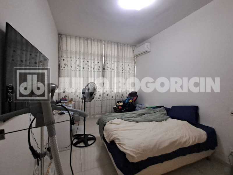 Conheça 513f4fce-ade9-438b-89d1-f03f03 do imóvel - FLAMENGO - PRAIA DO FLAMENGO - FRENTE - 4 QUARTOS - SUÍTE - 163m2 - GARAGEM - JBF42241 - 15 513f4fce-ade9-438b-89d1-f03f03 - 15