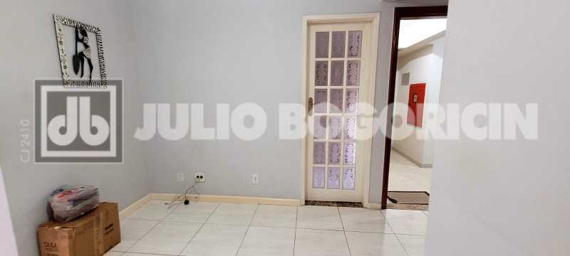 Conheça 0bf2b1ac-1981-4875-8885-2cdcb4 do imóvel - Maravilhoso apto rua Adriano, 2 quartos, depêndencia, vaga, elevador, portaria - JBM223718 - 40 0bf2b1ac-1981-4875-8885-2cdcb4 - 40