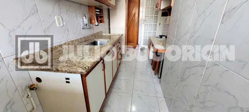 Conheça 215eb0b2-d254-45ae-81dc-54f8bc do imóvel - Maravilhoso apto rua Adriano, 2 quartos, depêndencia, vaga, elevador, portaria - JBM223718 - 51 215eb0b2-d254-45ae-81dc-54f8bc - 51
