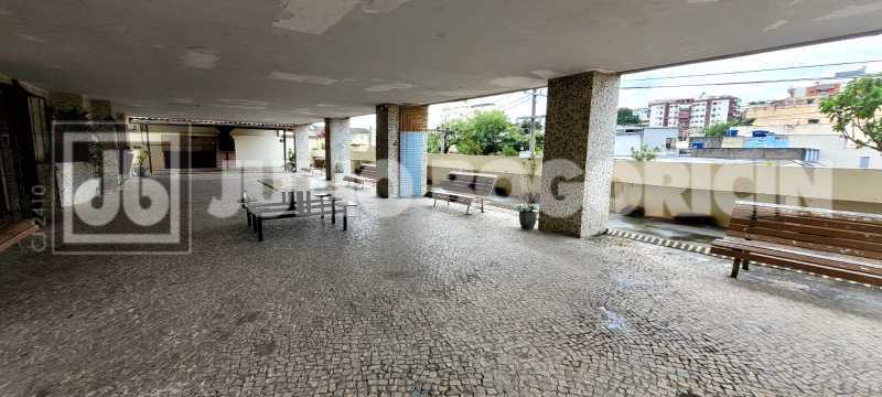 Conheça e683ad47-ae17-4509-95eb-a74a65 do imóvel - Maravilhoso apto rua Adriano, 2 quartos, depêndencia, vaga, elevador, portaria - JBM223718 - 75 e683ad47-ae17-4509-95eb-a74a65 - 75