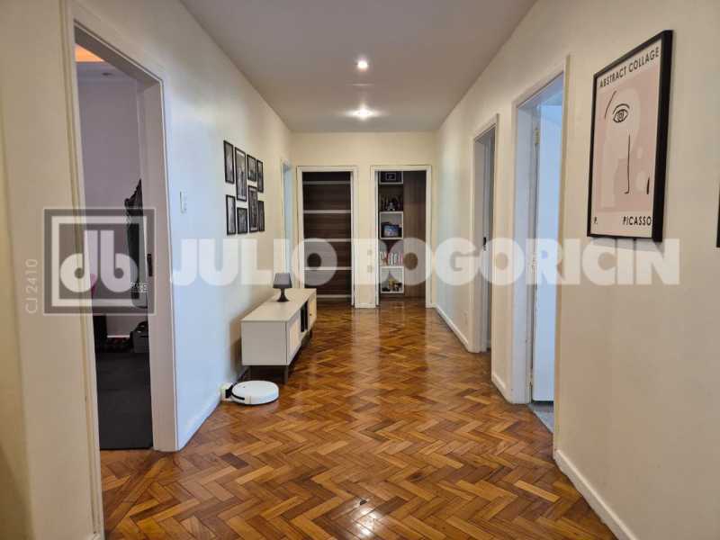Conheça correddos quartos. do imóvel - Apartamento 4 quartos à venda Copacabana, Rio de Janeiro - R$ 2.190.000 - JBC48203 - 4 correddos quartos. - 4