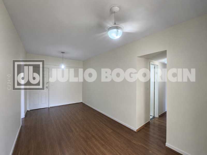 Conheça AP 320K TRIUNFO VAZIO 2 do imóvel - Apartamento na Freguesia | 66m² | 2 Quartos | Varanda | Sol da Manhã - JBJ204380 - 2 AP 320K TRIUNFO VAZIO 2 - 2