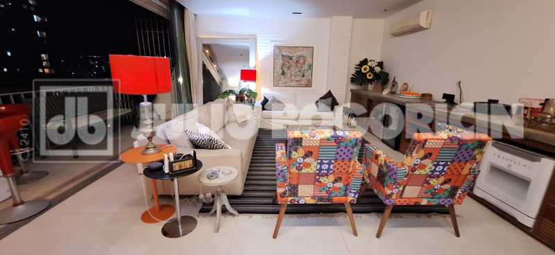 Conheça 2 do imóvel - Cobertura em Botafogo-sala ampla,varanda,suíte com closet-área nobre-painéis solares-exclusividade e conforto - JBF51495 - 2 2 - 2