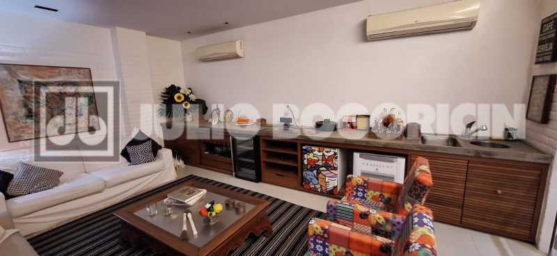 Conheça 6 do imóvel - Cobertura em Botafogo-sala ampla,varanda,suíte com closet-área nobre-painéis solares-exclusividade e conforto - JBF51495 - 6 6 - 6