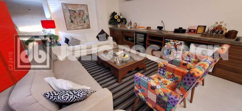 Conheça 19 do imóvel - Cobertura em Botafogo-sala ampla,varanda,suíte com closet-área nobre-painéis solares-exclusividade e conforto - JBF51495 - 19 19 - 19