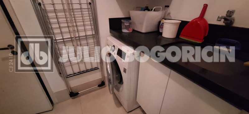 Conheça 38 do imóvel - Cobertura em Botafogo-sala ampla,varanda,suíte com closet-área nobre-painéis solares-exclusividade e conforto - JBF51495 - 38 38 - 38