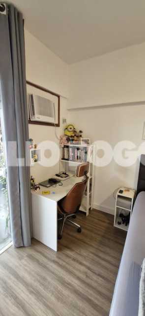 Conheça 1000194003 do imóvel - Julio Bogoricin Vende Apartamento 1 Quarto Infraestrutura Cond. Portal Da Barra Barra da Tijuca - JBB144899 - 21 1000194003 - 21