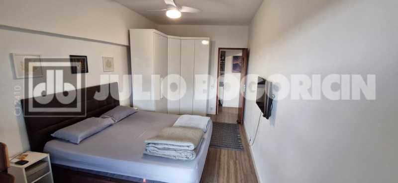 Conheça 1000194002 do imóvel - Julio Bogoricin Vende Apartamento 1 Quarto Infraestrutura Cond. Portal Da Barra Barra da Tijuca - JBB144899 - 19 1000194002 - 19