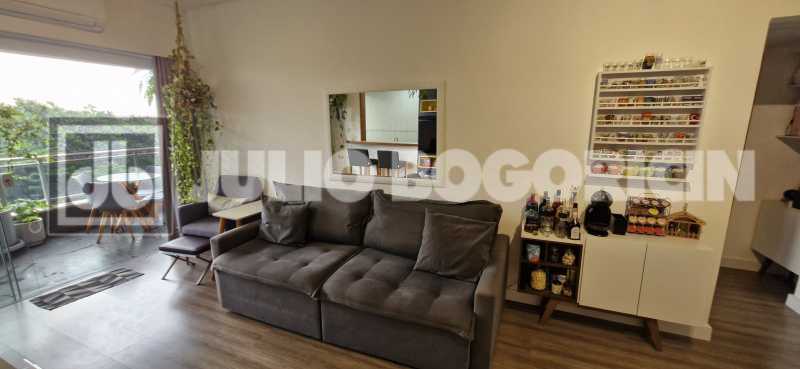 Conheça 1000193989 do imóvel - Julio Bogoricin Vende Apartamento 1 Quarto Infraestrutura Cond. Portal Da Barra Barra da Tijuca - JBB144899 - 2 1000193989 - 2