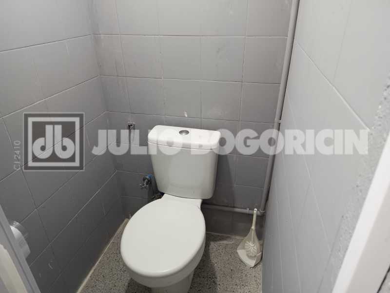 08duassalasescritoriosuitetres - 8