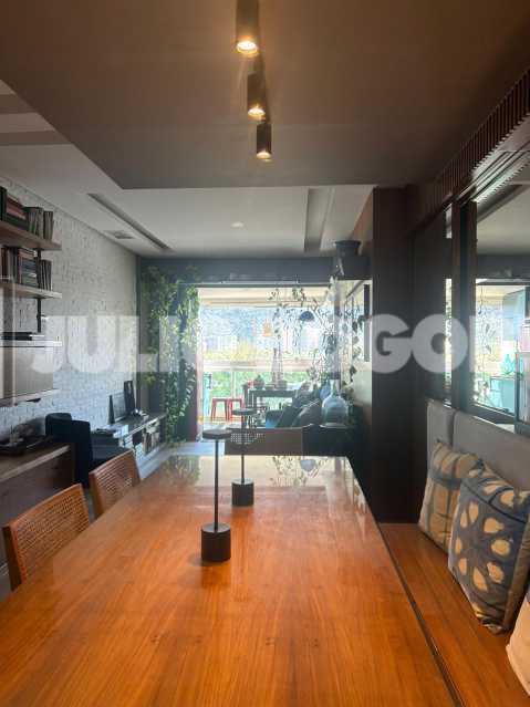 5cabc0a2-3aa0-41e8-88be-66dd64 - 1