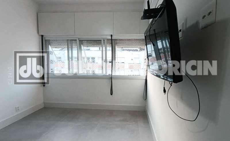 QUARTO1,. - 5