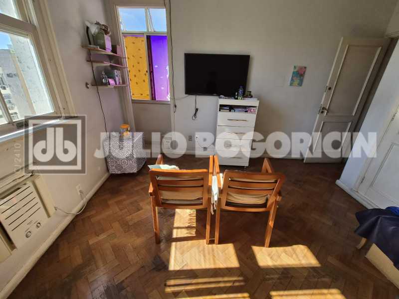 Conheça 013-20260622_115142 do imóvel - Flamengo - quadra da praia - 94m - 3 quartos - dependências - JBF38452 - 14 013-20260622_115142 - 14