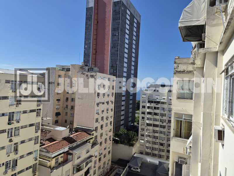 Conheça 015-20260622_115220 do imóvel - Flamengo - quadra da praia - 94m - 3 quartos - dependências - JBF38452 - 16 015-20260622_115220 - 16