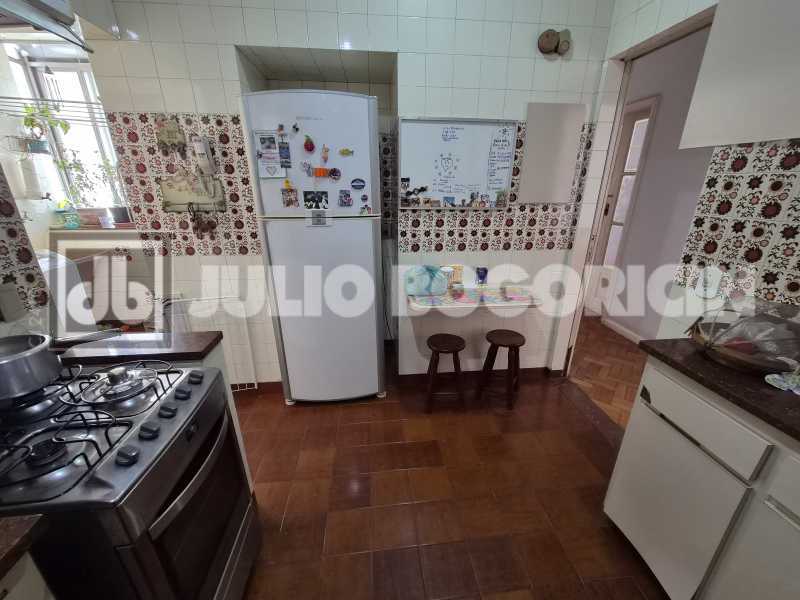 Conheça 025-20260622_113852 do imóvel - Flamengo - quadra da praia - 94m - 3 quartos - dependências - JBF38452 - 28 025-20260622_113852 - 28