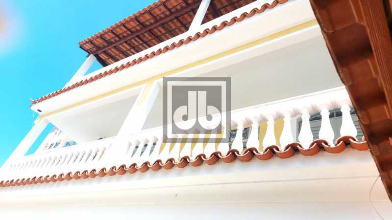 7lindacasajuntoaruajosebonifac - 7