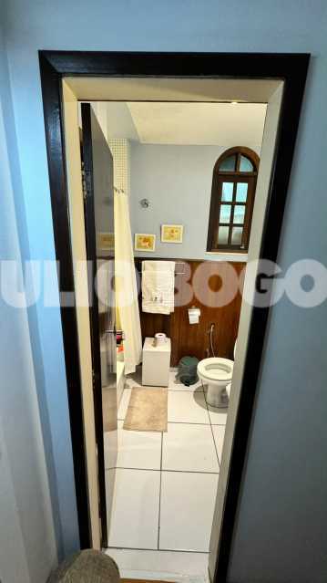 JBI37973 12. - 12