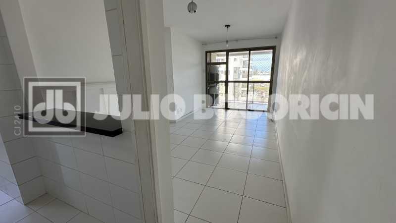 Conheça IMG_2921. do imóvel - Apartamento 02 Quartos (01 suíte), Sol da manhã, 2Vagas, Porteiros 24hs - JBRB214564 - 5 IMG_2921. - 5