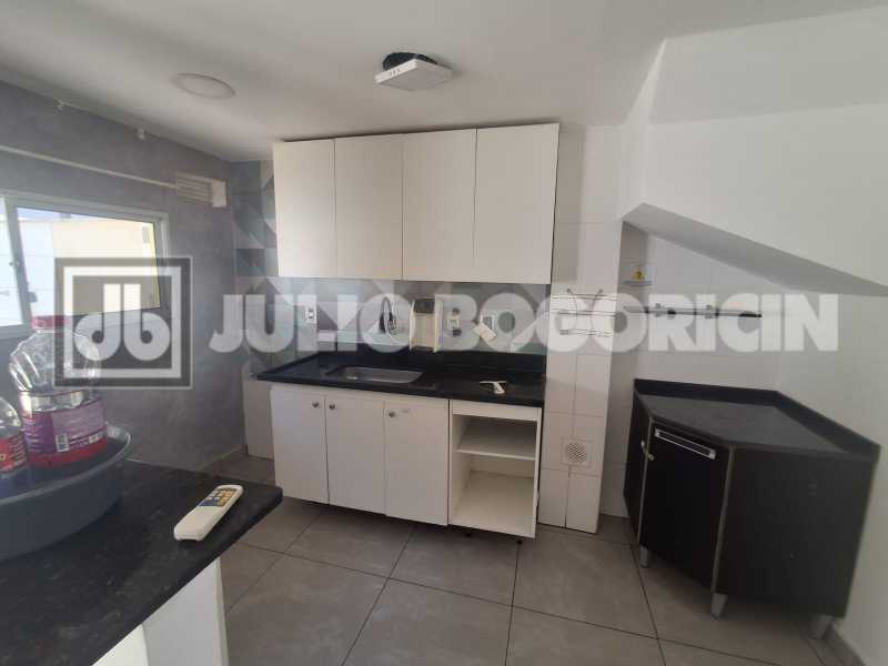 Conheça 5 do imóvel - Recreio - Family Club - Infra total de lazer - Maravilhosa casa - 3 quartos sendo 1 suíte - Lavabo - Área externa - 2 vagas - Entrega imediata - Venha ser feliz! - JBRB695666 - 5 5 - 5