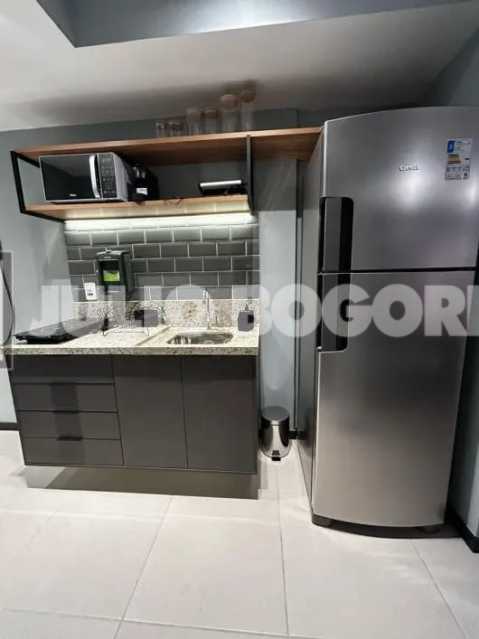 Conheça 12 do imóvel - Studio mobiliado,com varanda e vaga,com vista para Baia de Guanabara,Pronto para Entrar e Morar!! - JBF17173 - 12 12 - 12