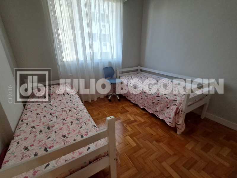 Conheça 5e5d4d53-ab70-4486-9dc9-7a4d75 do imóvel - Maravilhosa Localização , juntinho ao metrô Flamengo ,apto reformado com sala em dois ambientes ,vista para o Cristo Redentor cozinha conceito aberto ,area de serviço ,02qtos 01 suite . - JBF29765 - 9 5e5d4d53-ab70-4486-9dc9-7a4d75 - 9