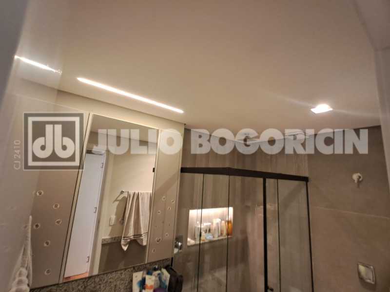 Conheça 99c00bb7-bcda-4f6d-88ae-b397a6 do imóvel - Maravilhosa Localização , juntinho ao metrô Flamengo ,apto reformado com sala em dois ambientes ,vista para o Cristo Redentor cozinha conceito aberto ,area de serviço ,02qtos 01 suite . - JBF29765 - 25 99c00bb7-bcda-4f6d-88ae-b397a6 - 25