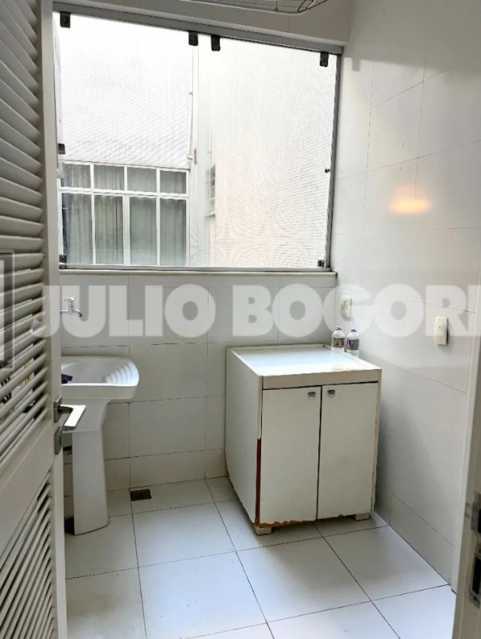 Conheça 1000167273 do imóvel - Oportunidade, Jardim Oceânico, 100 metros da praia, 3 quartos, 2 vagas - JBB303297 - 22 1000167273 - 22
