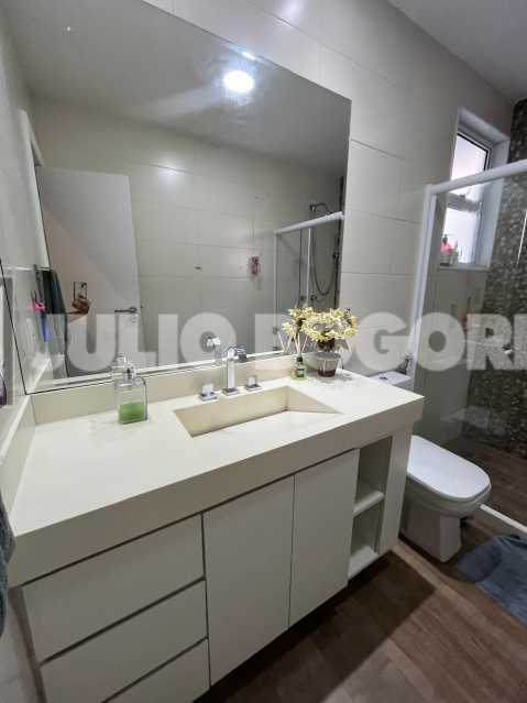 Conheça 13 do imóvel - Alto Rua Uruguai, área nobre. Lindíssimo apartamento, 3 quartos (suíte), dependências completas, vaga de garagem. Sol matinal. Metrô Uruguai e farta comércio e condução. NADA A FAZER !!! - JBT305455 - 13 13 - 13