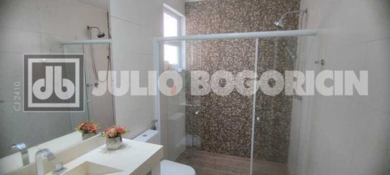 Conheça 16 2 do imóvel - Alto Rua Uruguai, área nobre. Lindíssimo apartamento, 3 quartos (suíte), dependências completas, vaga de garagem. Sol matinal. Metrô Uruguai e farta comércio e condução. NADA A FAZER !!! - JBT305455 - 16 16 2 - 16
