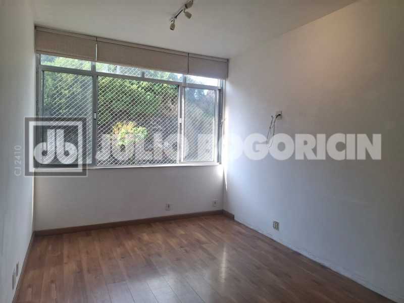 Conheça 4. do imóvel - Flamengo 2 quartos desocupado vista montanha pronto para morar portaria 24hs - JBF29767 - 4 4. - 4