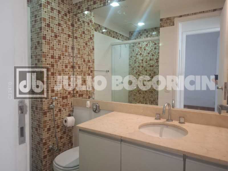 Conheça 18. do imóvel - Flamengo 2 quartos desocupado vista montanha pronto para morar portaria 24hs - JBF29767 - 19 18. - 19