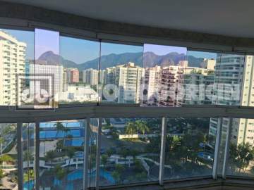 Imperdível - Apartamento à venda Avenida Embaixador Abelardo Bueno, Barra da Tijuca, Rio de Janeiro - R$ 1.160.000 - JBB303301