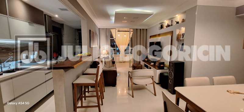 Conheça 1000220378 do imóvel - Julio Bogoricin Vende Apartamento 2 Quartos ( 1 Suíte ) Dependência Completa Cond. Parque Das Rosas Barra da Tijuca - JBB216525 - 15 1000220378 - 15