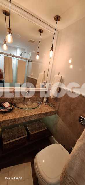 Conheça 1000220384 do imóvel - Julio Bogoricin Vende Apartamento 2 Quartos ( 1 Suíte ) Dependência Completa Cond. Parque Das Rosas Barra da Tijuca - JBB216525 - 38 1000220384 - 38