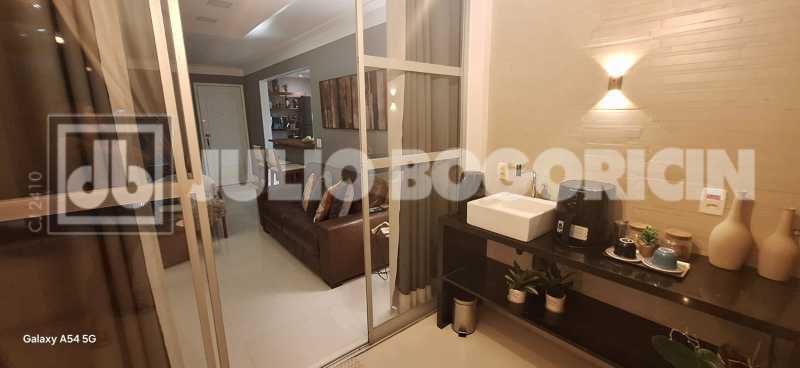 Conheça 1000220407 do imóvel - Julio Bogoricin Vende Apartamento 2 Quartos ( 1 Suíte ) Dependência Completa Cond. Parque Das Rosas Barra da Tijuca - JBB216525 - 5 1000220407 - 5