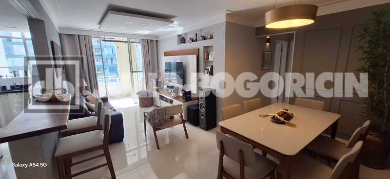 Conheça 1000220413 do imóvel - Julio Bogoricin Vende Apartamento 2 Quartos ( 1 Suíte ) Dependência Completa Cond. Parque Das Rosas Barra da Tijuca - JBB216525 - 14 1000220413 - 14